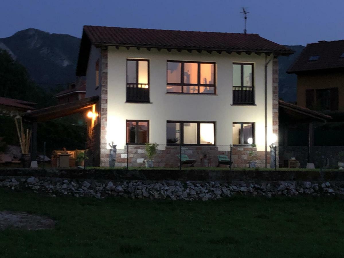 Casa Frente A Los Bufones De Pria Villa Llames de Pria Ngoại thất bức ảnh