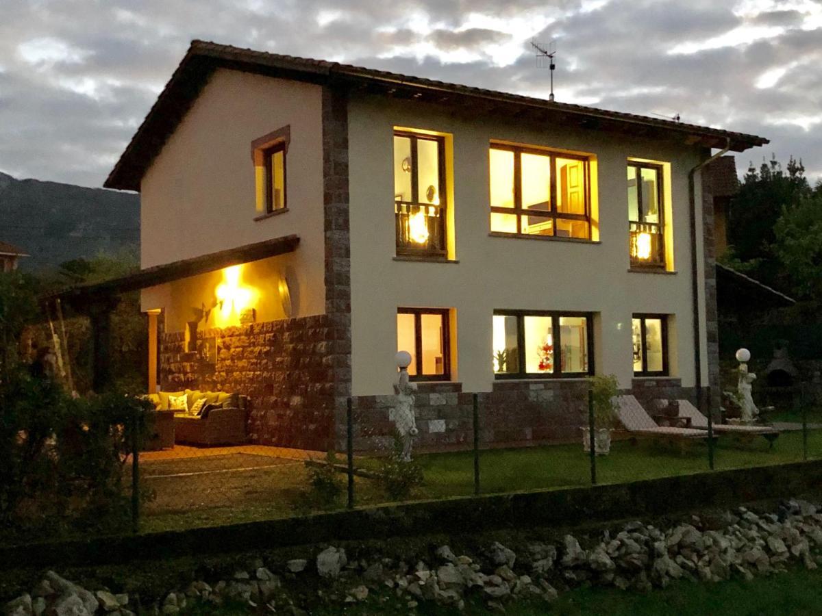 Casa Frente A Los Bufones De Pria Villa Llames de Pria Ngoại thất bức ảnh