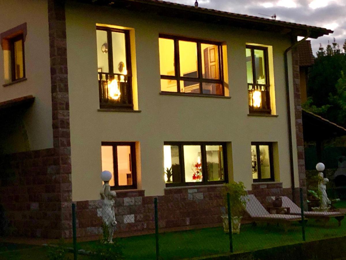 Casa Frente A Los Bufones De Pria Villa Llames de Pria Ngoại thất bức ảnh